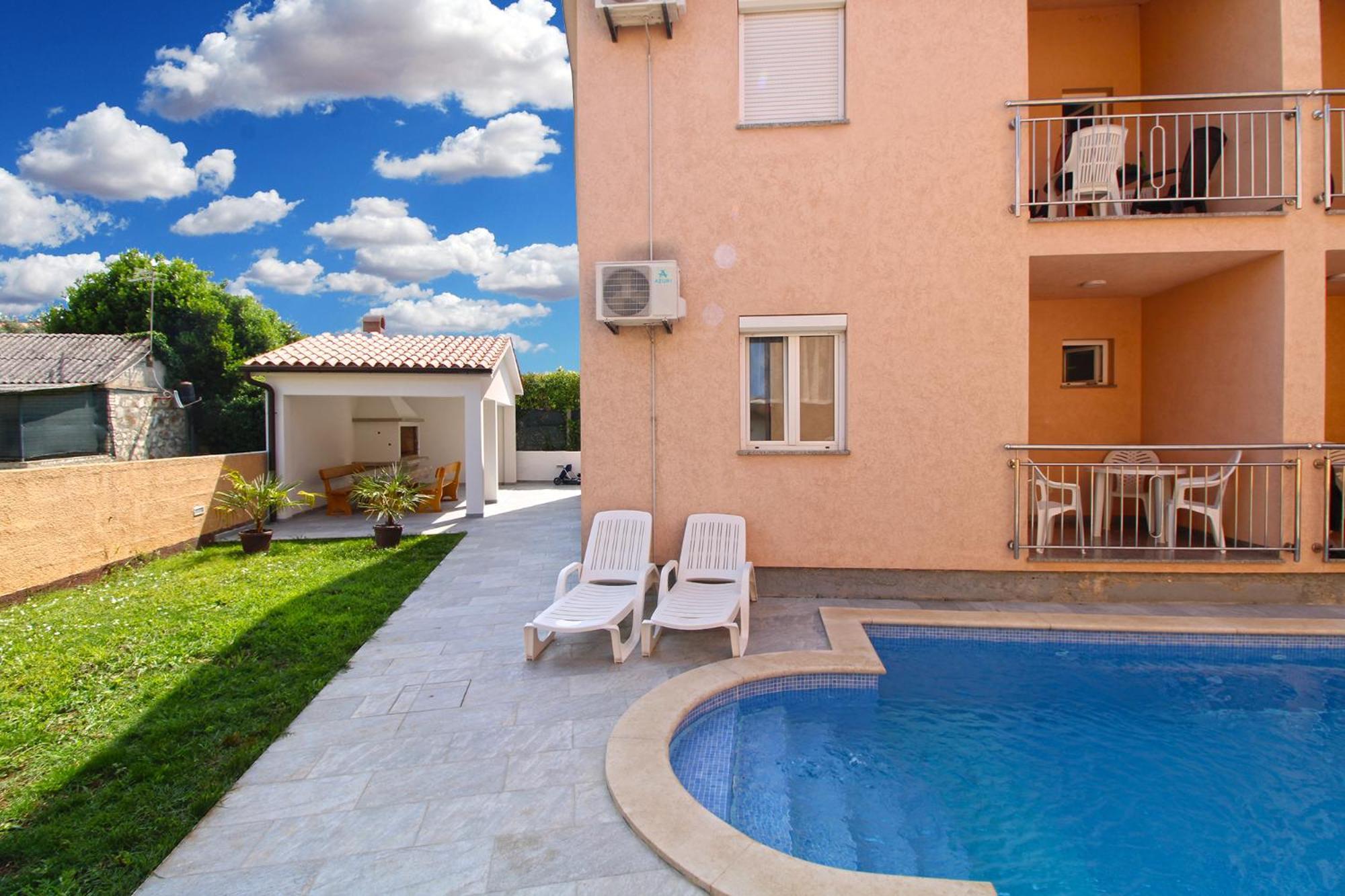 Apartmán Edin 1359 *